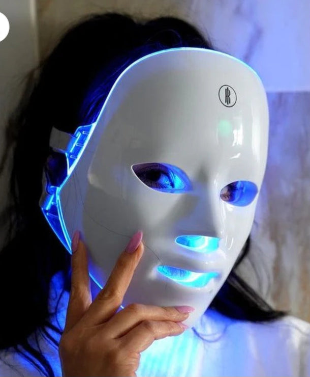 Vivian Lustre Anti Aging red light therapy mask