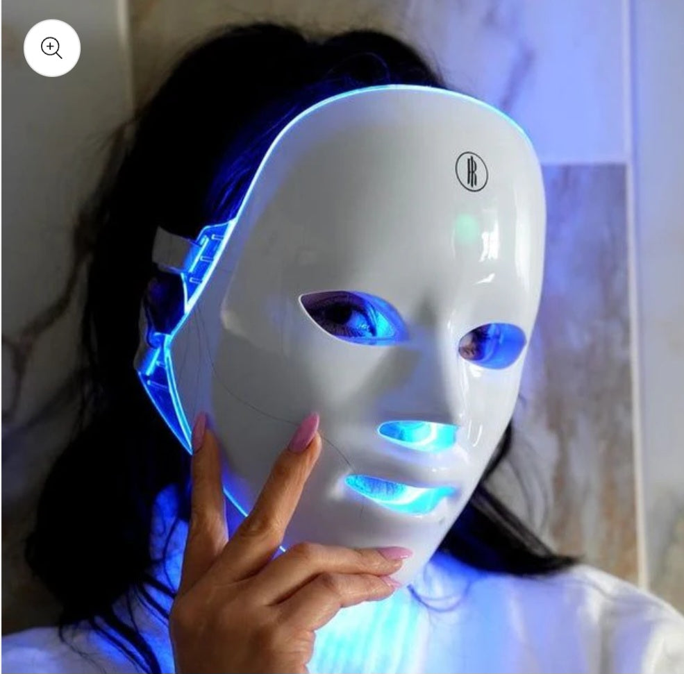 Vivian Lustre Anti Aging red light therapy mask